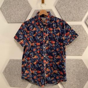Medium Epic Flex Stretch Hollister Floral Blue Button Down Short Sleeve Shirt